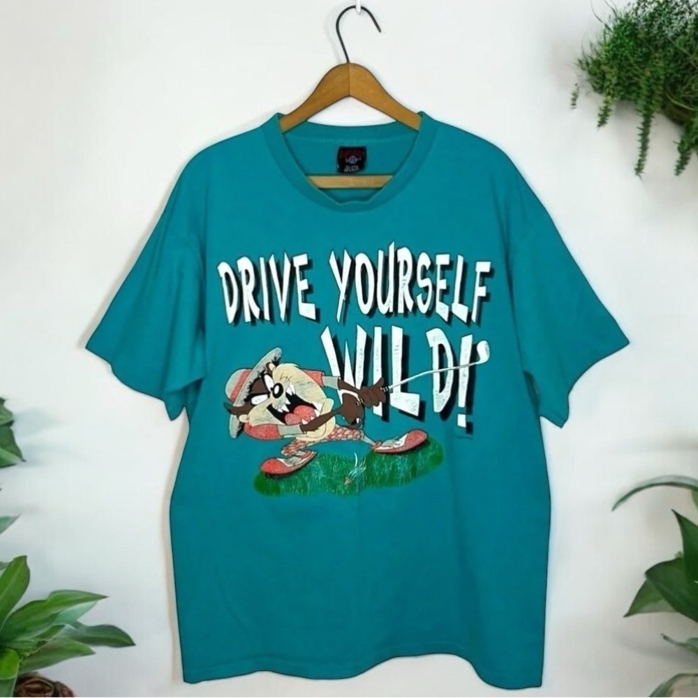 Single Stitch 90s Tasmanian Devil Vintage Warner Bros  Golfing Graphic T Shirt